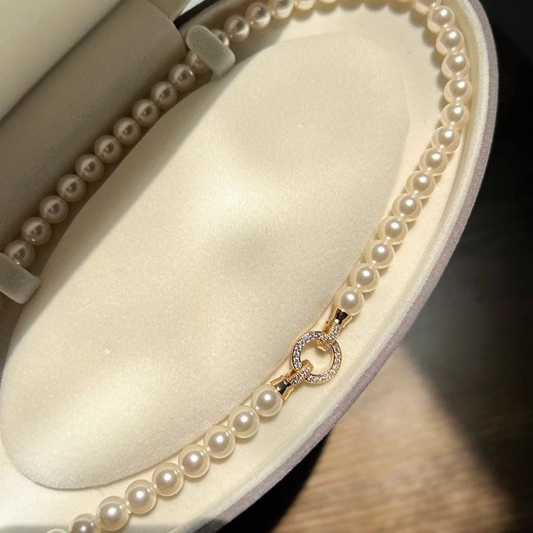 Le Collier Perles Multicouches Éléganz